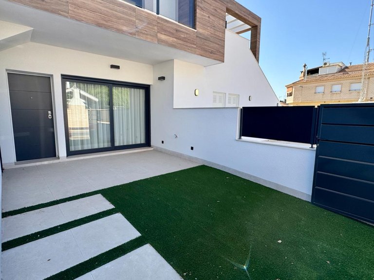 Villa for Sale in Costa Calida San Pedro Del Pinatar, Murcia 4
