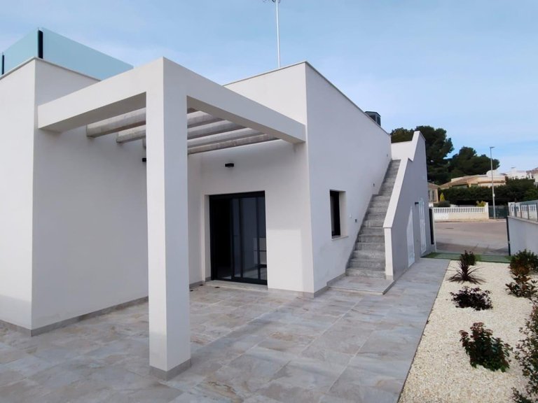 Villa for Sale in Costa Blanca Pilar De La Horadada, Alicante 3