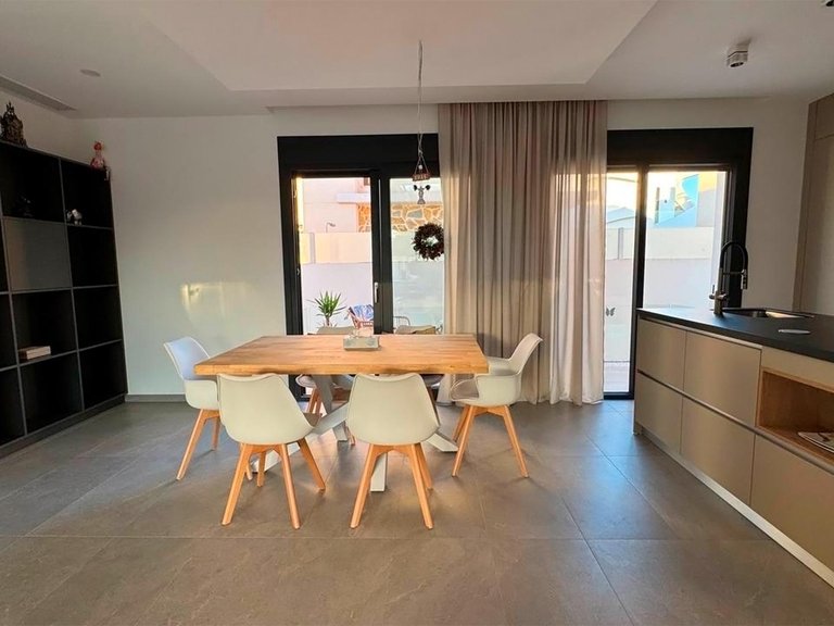 Villa for Sale in Inland Rojales, Alicante 20