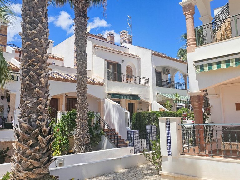 Town House for Sale in Orihuela Costa, Alicante 2