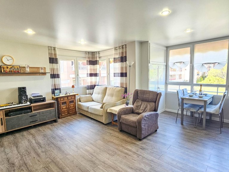Apartment for Sale in Torrevieja, Alicante 1