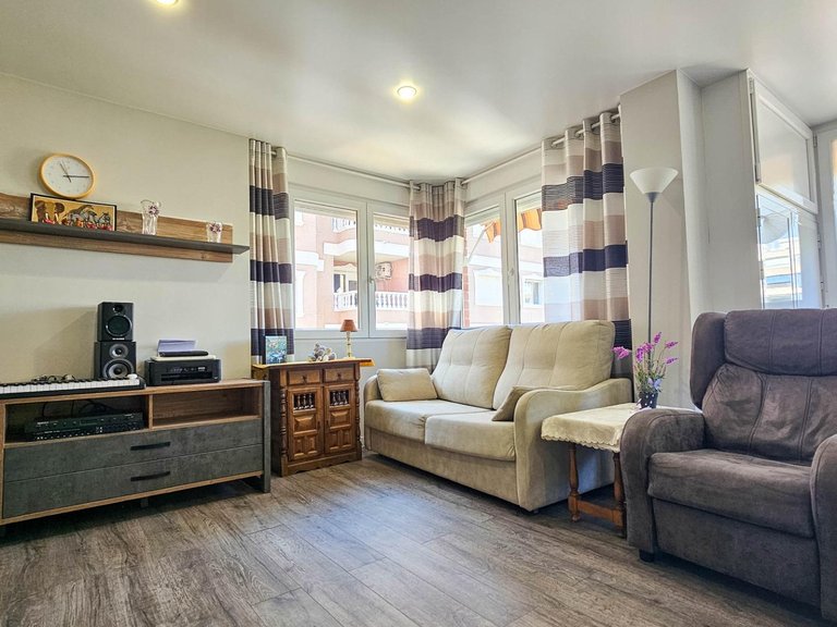 Apartment for Sale in Torrevieja, Alicante 2