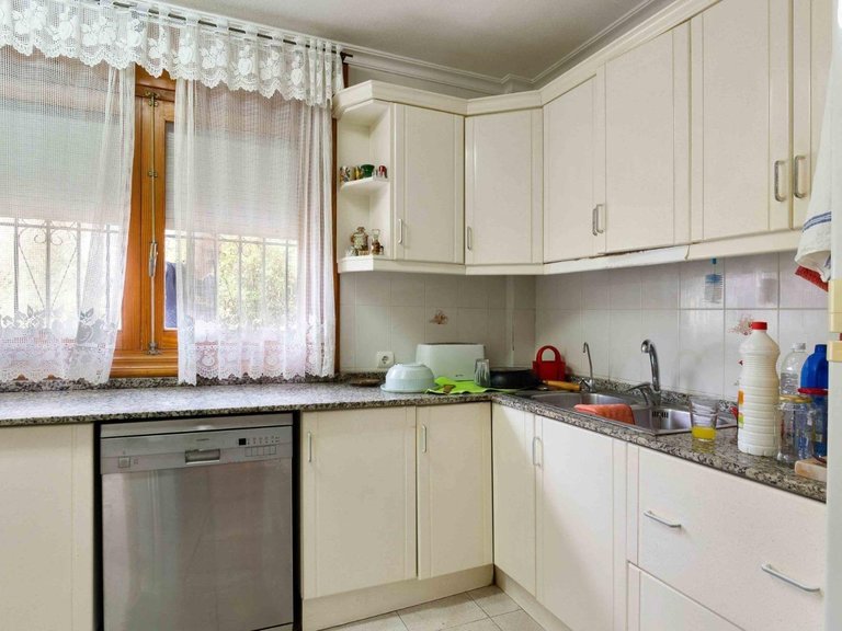 Villa for Sale in Costa Blanca Torrevieja, Alicante 11