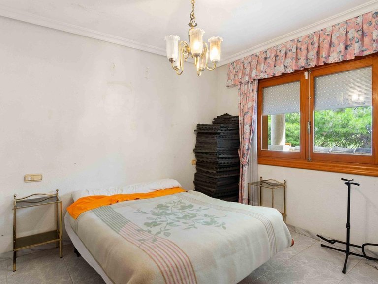 Villa for Sale in Costa Blanca Torrevieja, Alicante 17