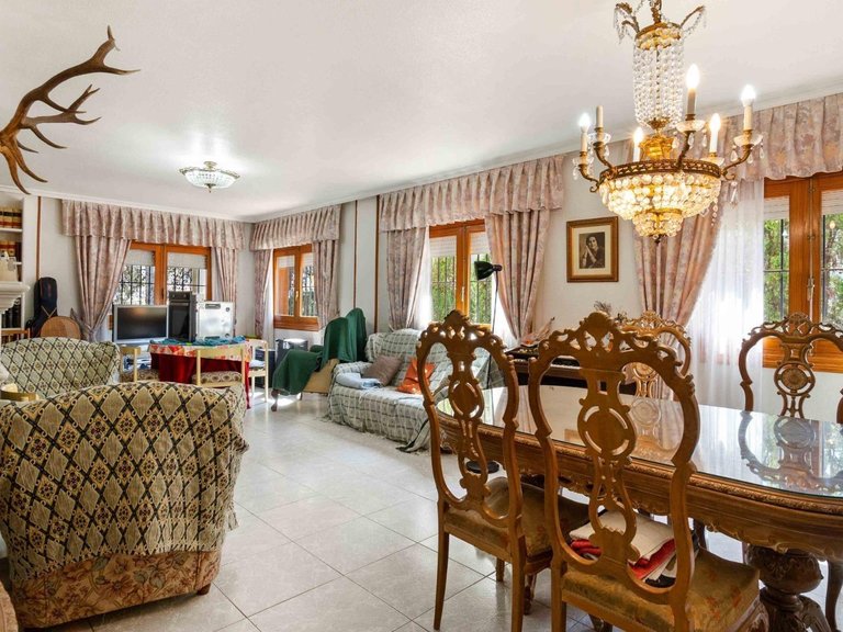 Villa for Sale in Costa Blanca Torrevieja, Alicante 9