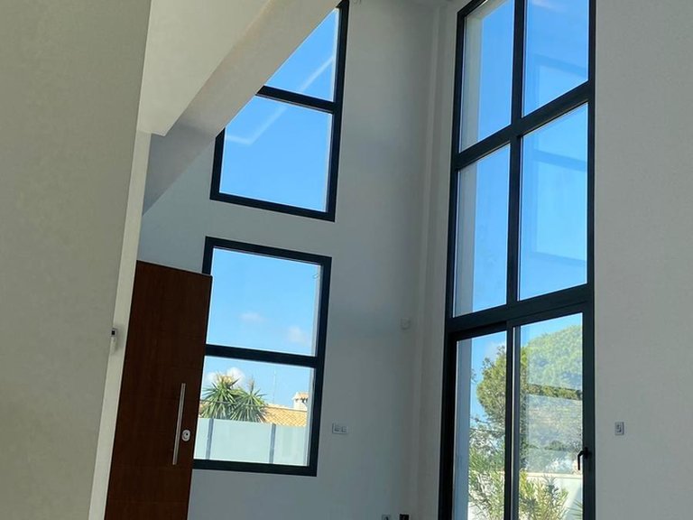 Villa for Sale in Costa Blanca Torrevieja, Alicante 11