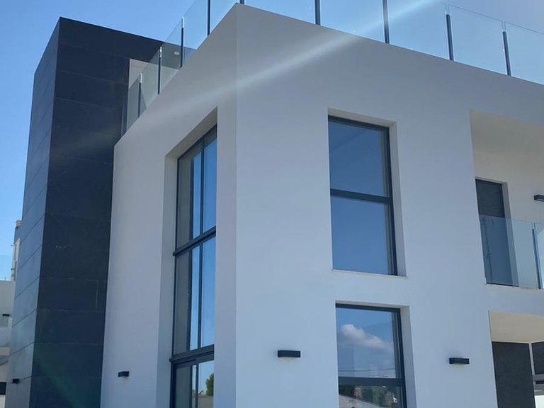 Villa for Sale in Costa Blanca Torrevieja, Alicante 24