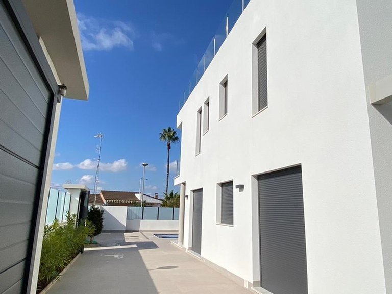 Villa for Sale in Costa Blanca Torrevieja, Alicante 35