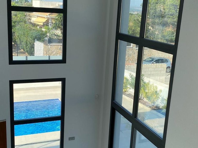Villa for Sale in Costa Blanca Torrevieja, Alicante 41
