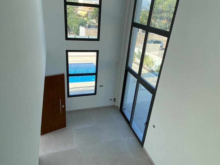 Villa for Sale in Costa Blanca Torrevieja, Alicante 43