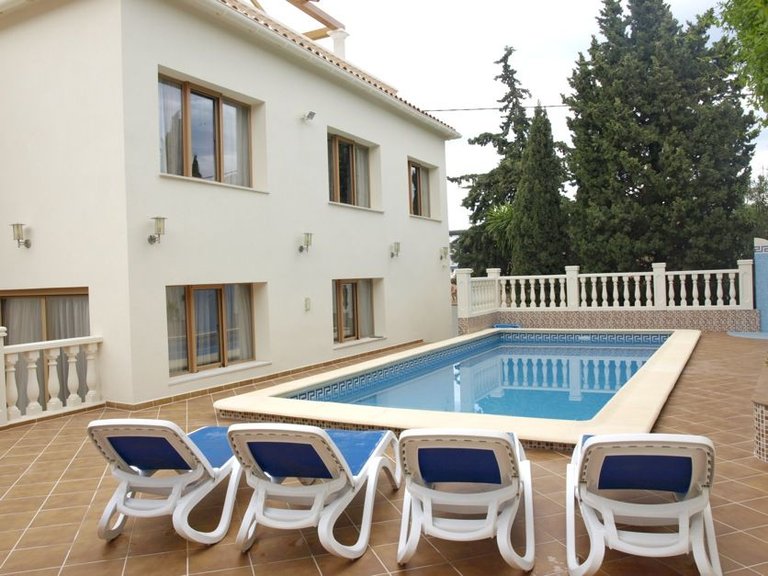 Villa for Sale in Albir Alfaz Del Pi, Alicante 1