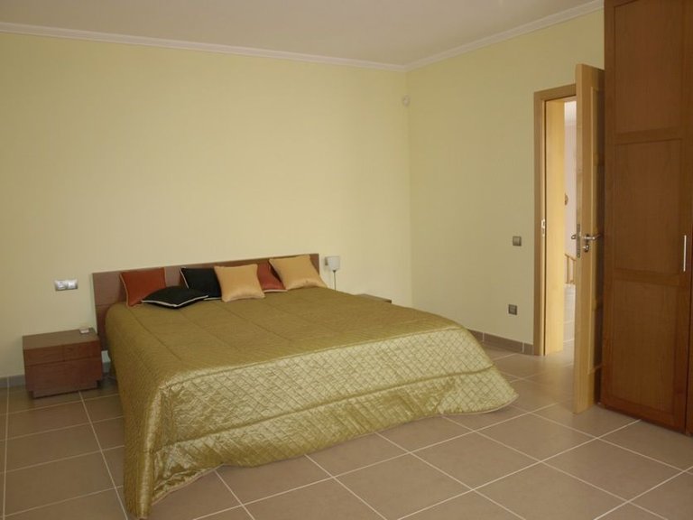 Villa for Sale in Albir Alfaz Del Pi, Alicante 19