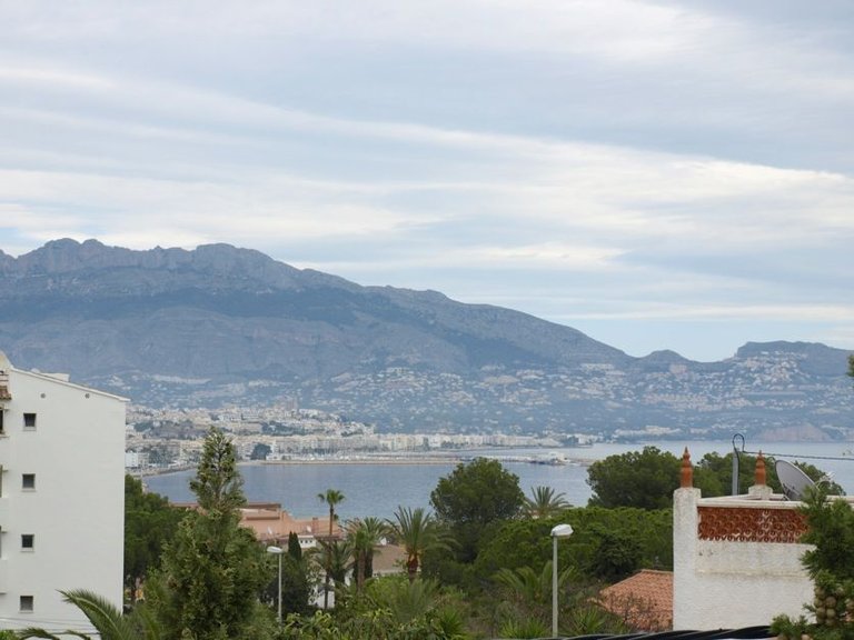 Villa for Sale in Albir Alfaz Del Pi, Alicante 24