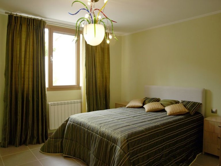 Villa for Sale in Albir Alfaz Del Pi, Alicante 26