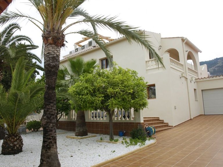 Villa for Sale in Albir Alfaz Del Pi, Alicante 7