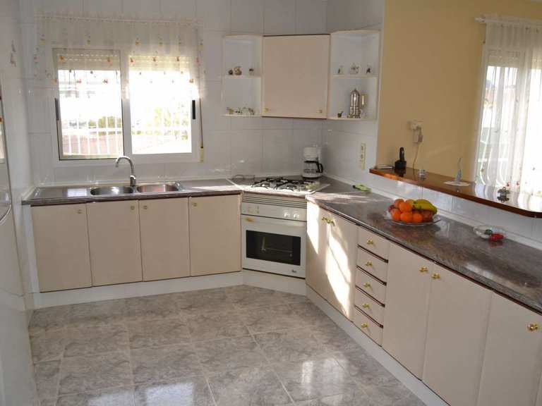 Villa for Sale in La nucia La Nucía, Alicante 7