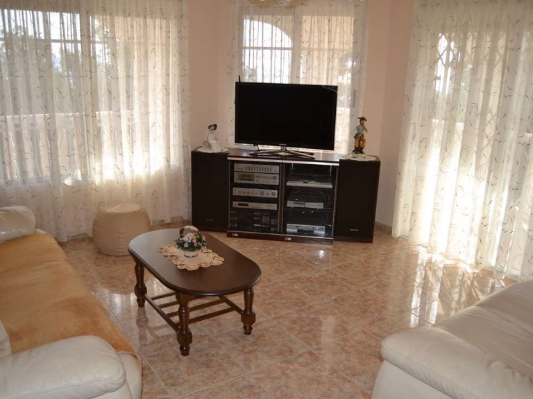 Villa for Sale in La nucia La Nucía, Alicante 9