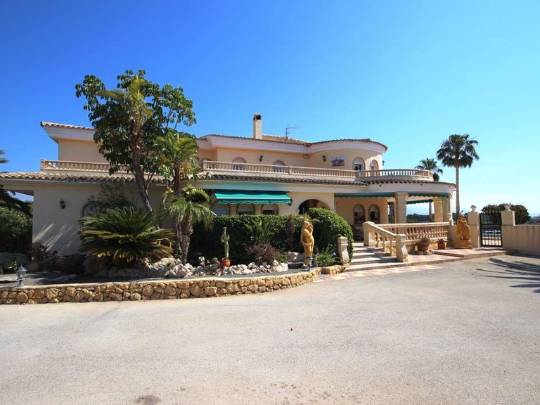 Villa for Sale in Alfaz del Pi Alfaz Del Pi, Alicante 5