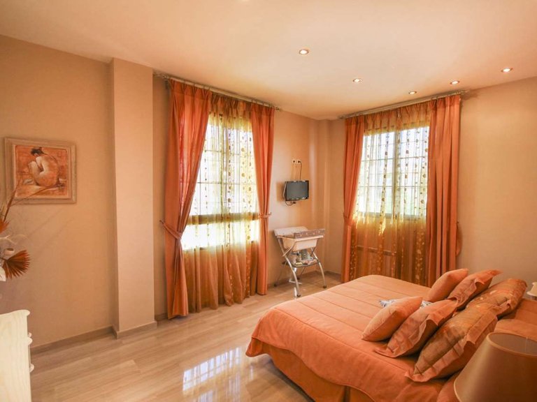 Villa for Sale in Benidorm Benidorm, Alicante 16