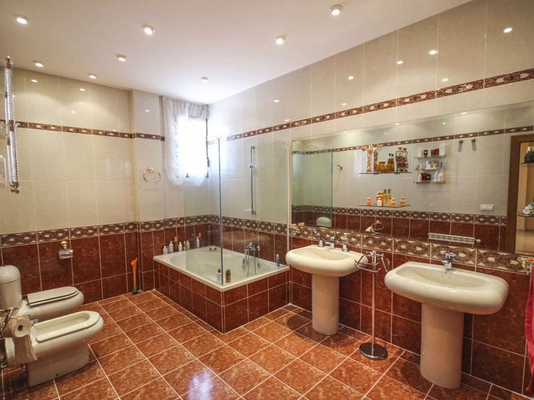 Villa for Sale in Benidorm Benidorm, Alicante 17