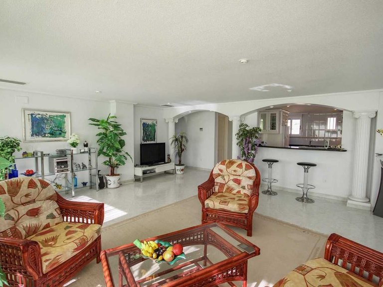 Apartment for Sale in Villajoyosa Villajoyosa, Alicante 3