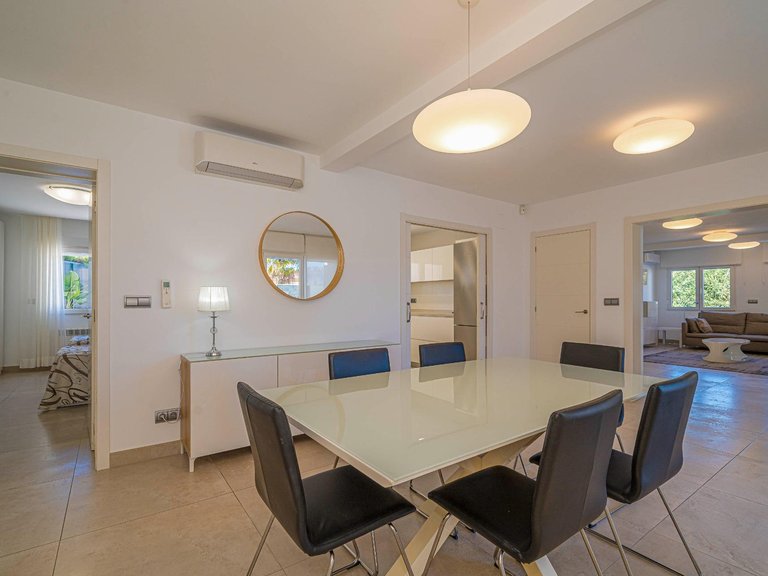 Villa for Sale in Albir Alfaz Del Pi, Alicante 12