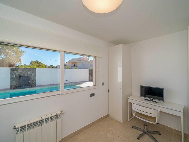 Villa for Sale in Albir Alfaz Del Pi, Alicante 14