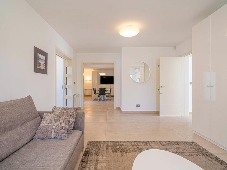 Villa for Sale in Albir Alfaz Del Pi, Alicante 25