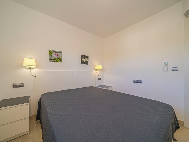 Villa for Sale in Albir Alfaz Del Pi, Alicante 31