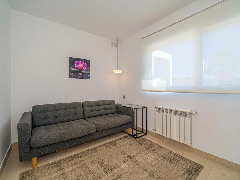 Villa for Sale in Albir Alfaz Del Pi, Alicante 40