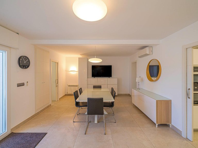 Villa for Sale in Albir Alfaz Del Pi, Alicante 9