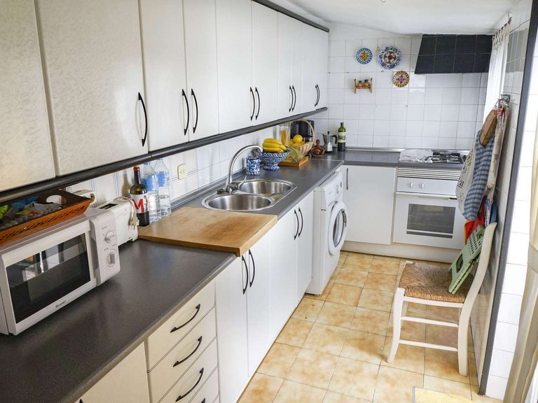 Villa for Sale in Albir Alfaz Del Pi, Alicante 10