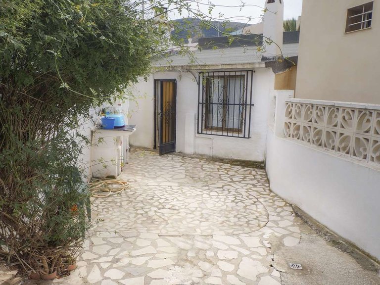 Villa for Sale in Albir Alfaz Del Pi, Alicante 3