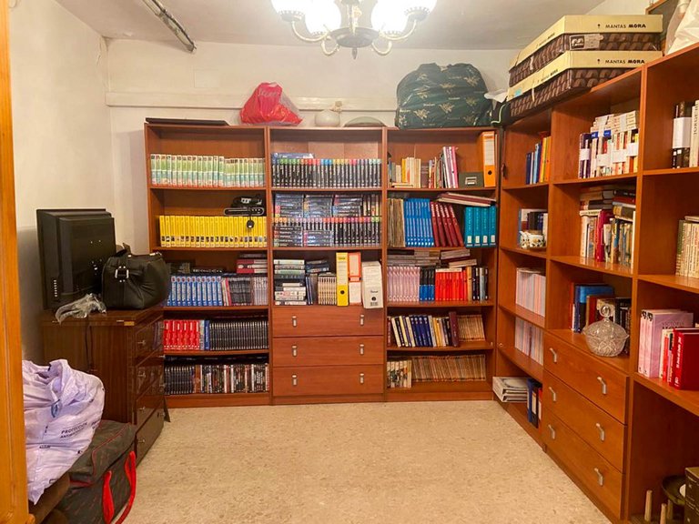 Villa for Sale in Benidorm Benidorm, Alicante 41