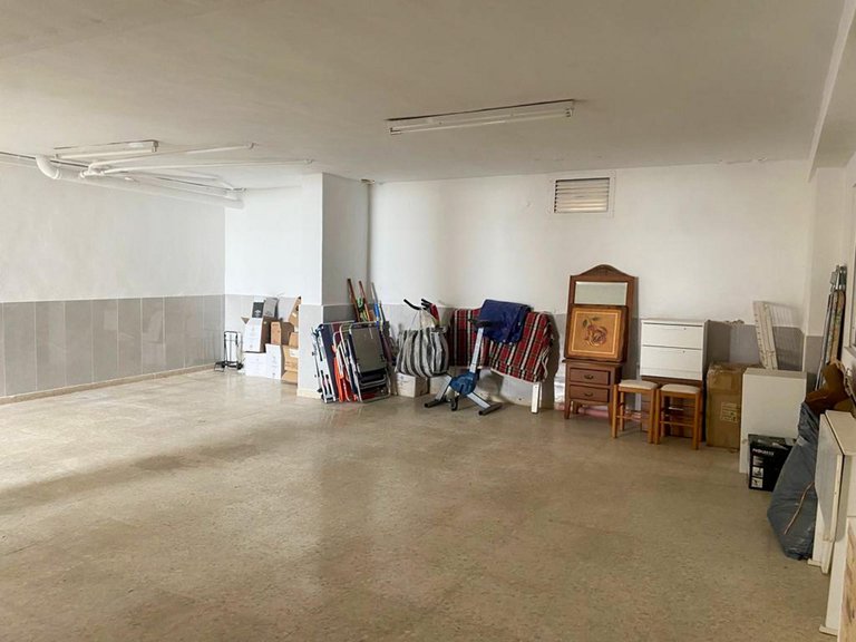 Villa for Sale in Benidorm Benidorm, Alicante 43