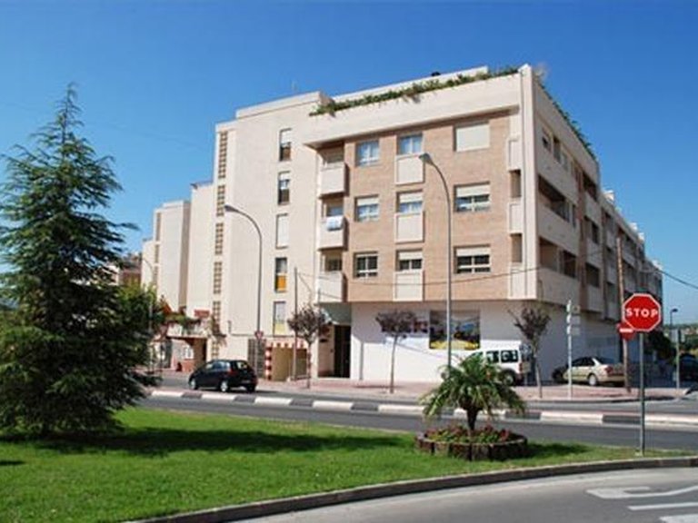 Commercial for Sale in Alfaz del Pi Alfaz Del Pi, Alicante 1