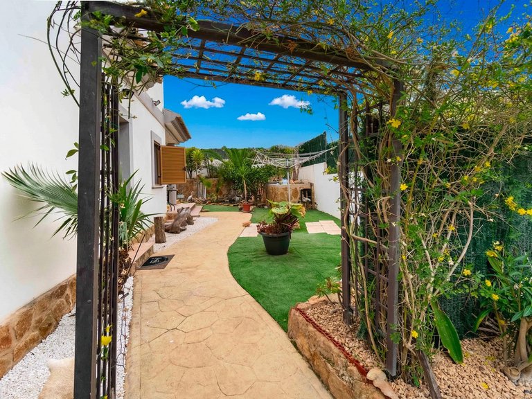 Villa for Sale in Finestrat Finestrat, Alicante 10