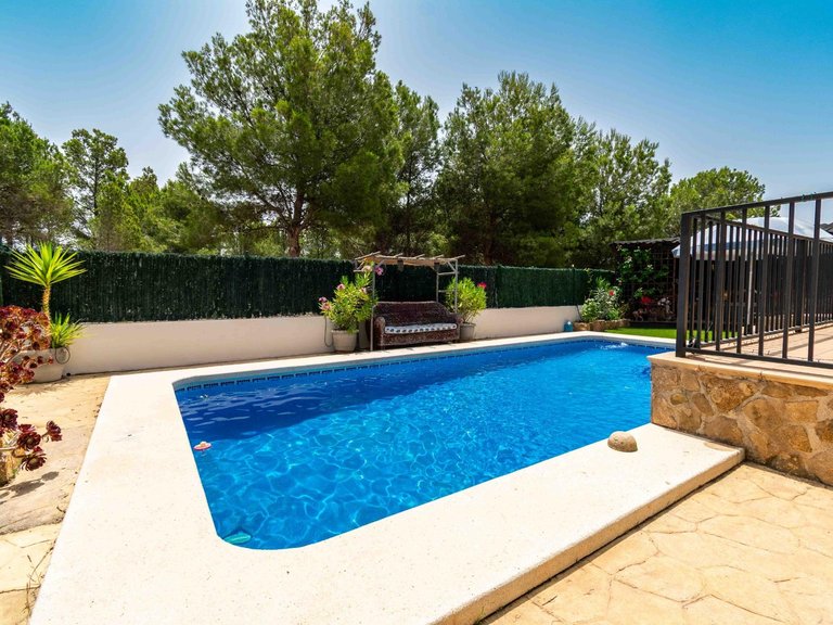 Villa for Sale in Finestrat Finestrat, Alicante 4
