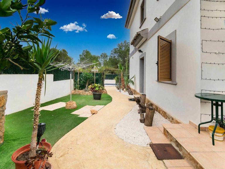 Villa for Sale in Finestrat Finestrat, Alicante 6