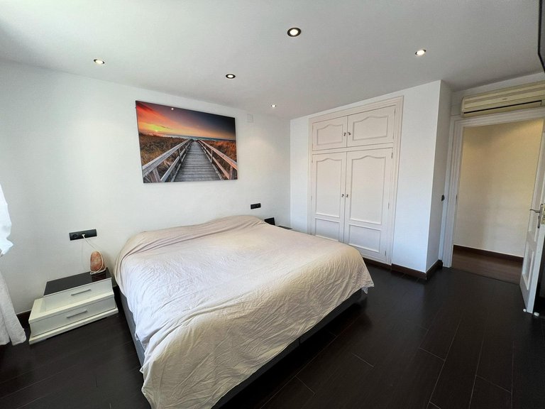 Villa for Sale in Albir Alfaz Del Pi, Alicante 12