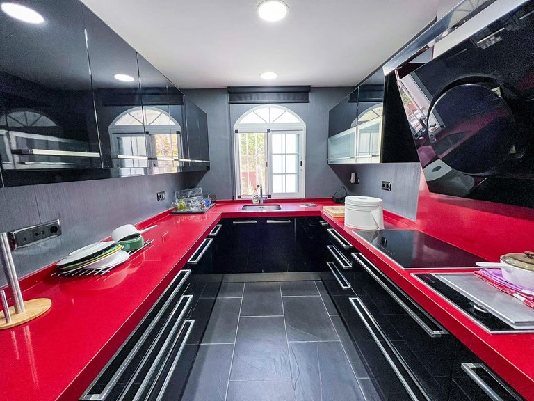 Villa for Sale in Albir Alfaz Del Pi, Alicante 15