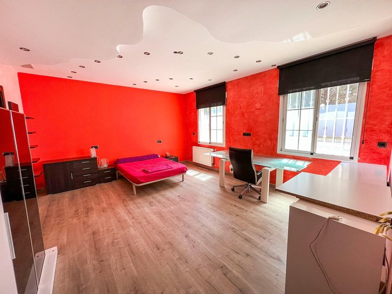 Villa for Sale in Albir Alfaz Del Pi, Alicante 19