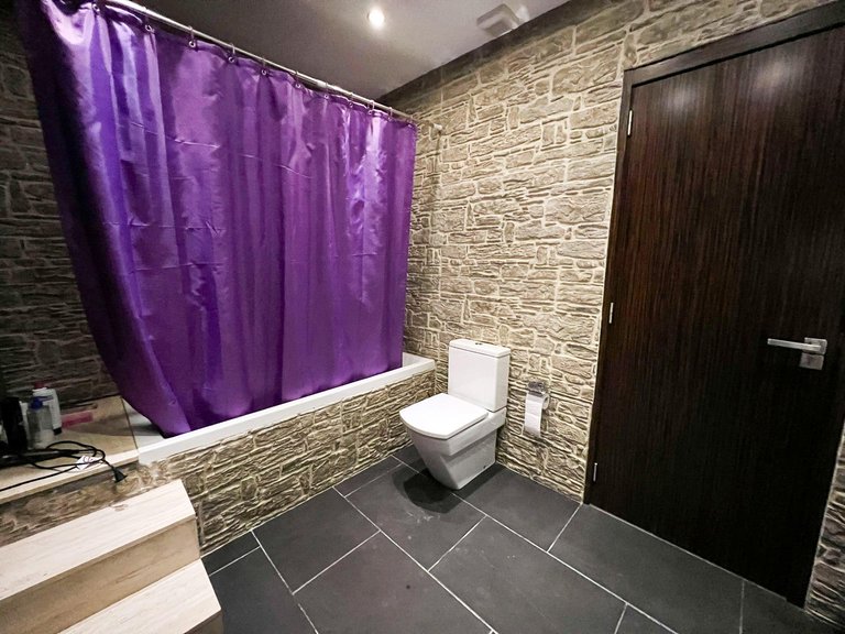 Villa for Sale in Albir Alfaz Del Pi, Alicante 24