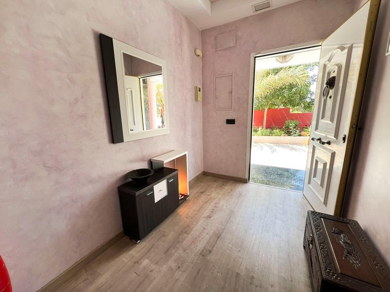 Villa for Sale in Albir Alfaz Del Pi, Alicante 25