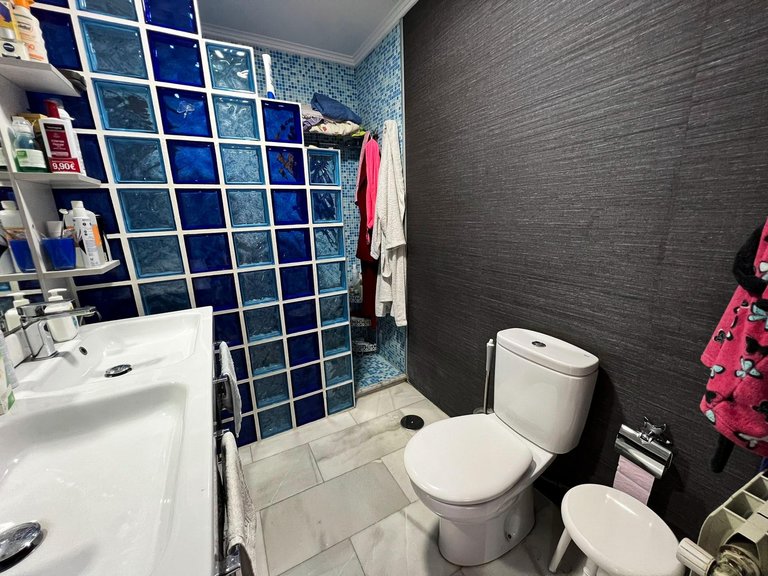 Villa for Sale in Albir Alfaz Del Pi, Alicante 41