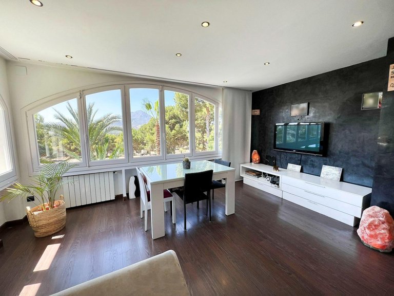 Villa for Sale in Albir Alfaz Del Pi, Alicante 9