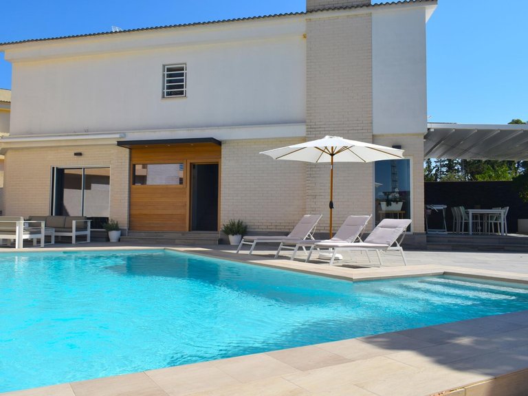 Town House for Sale in Alfaz del Pi Alfaz Del Pi, Alicante 46