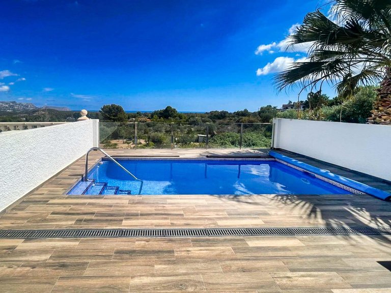 Villa for Sale in La nucia La Nucía, Alicante 1