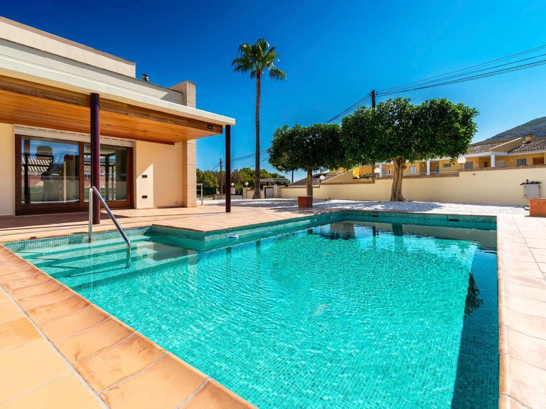 Villa for Sale in Albir Alfaz Del Pi, Alicante 2