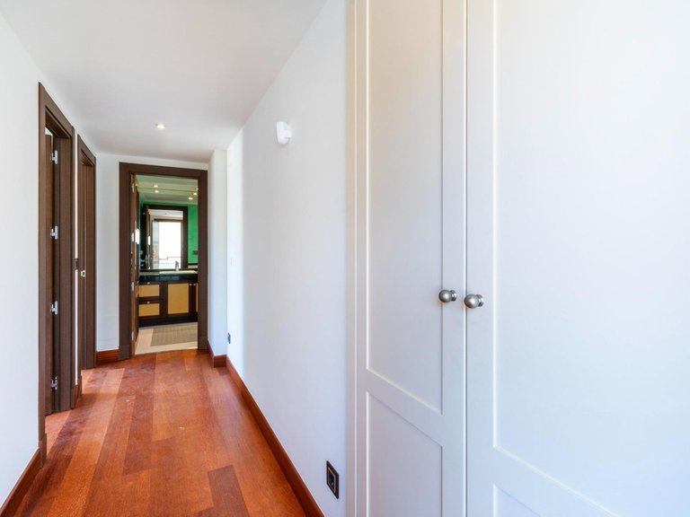 Villa for Sale in Albir Alfaz Del Pi, Alicante 31